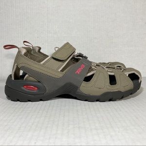 teva sandals clearance